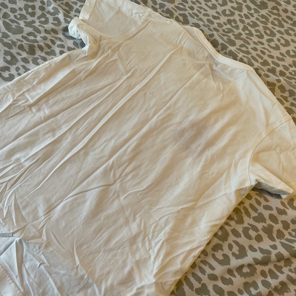 Authentic Givenchy tee - Picture 5 of 5